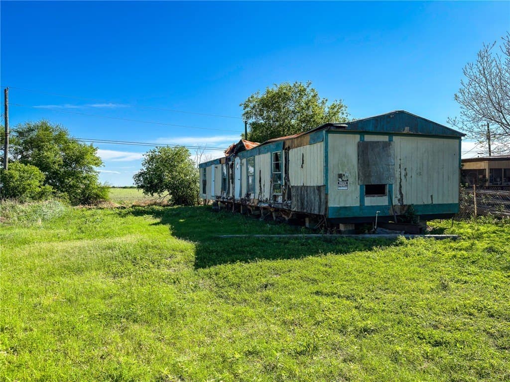 0.16 acres in Nueces County - photo 6