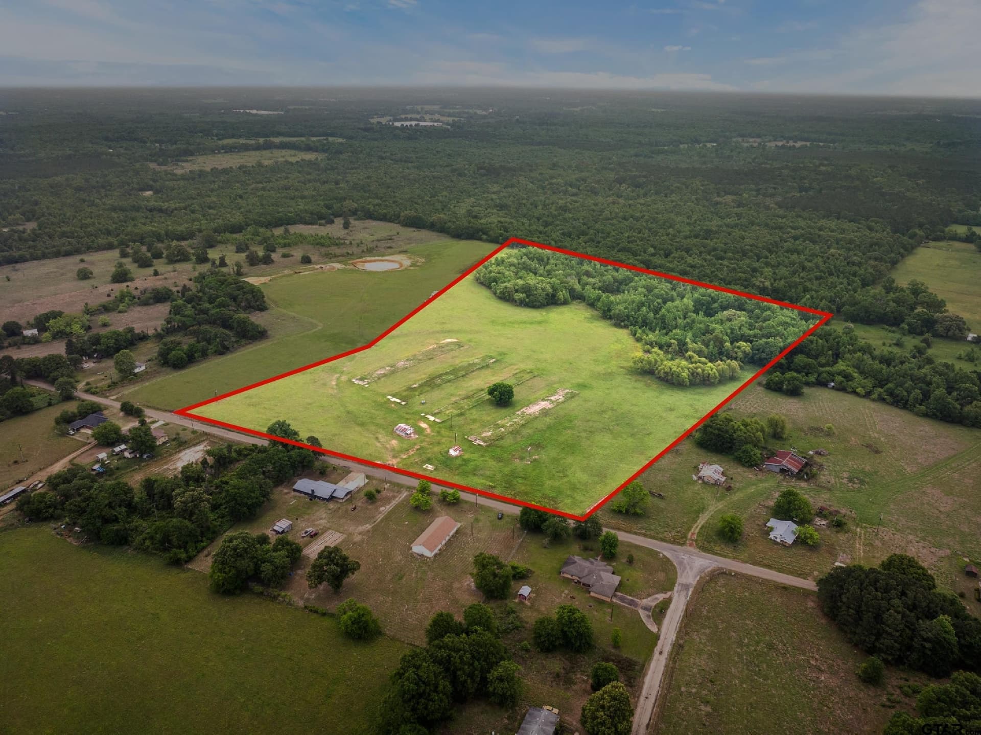 34.04 acres in Camp County