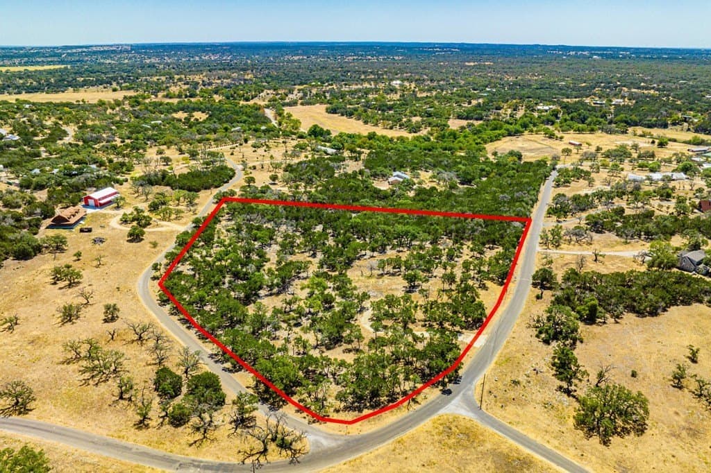 8.93 acres in Gillespie County - photo 10