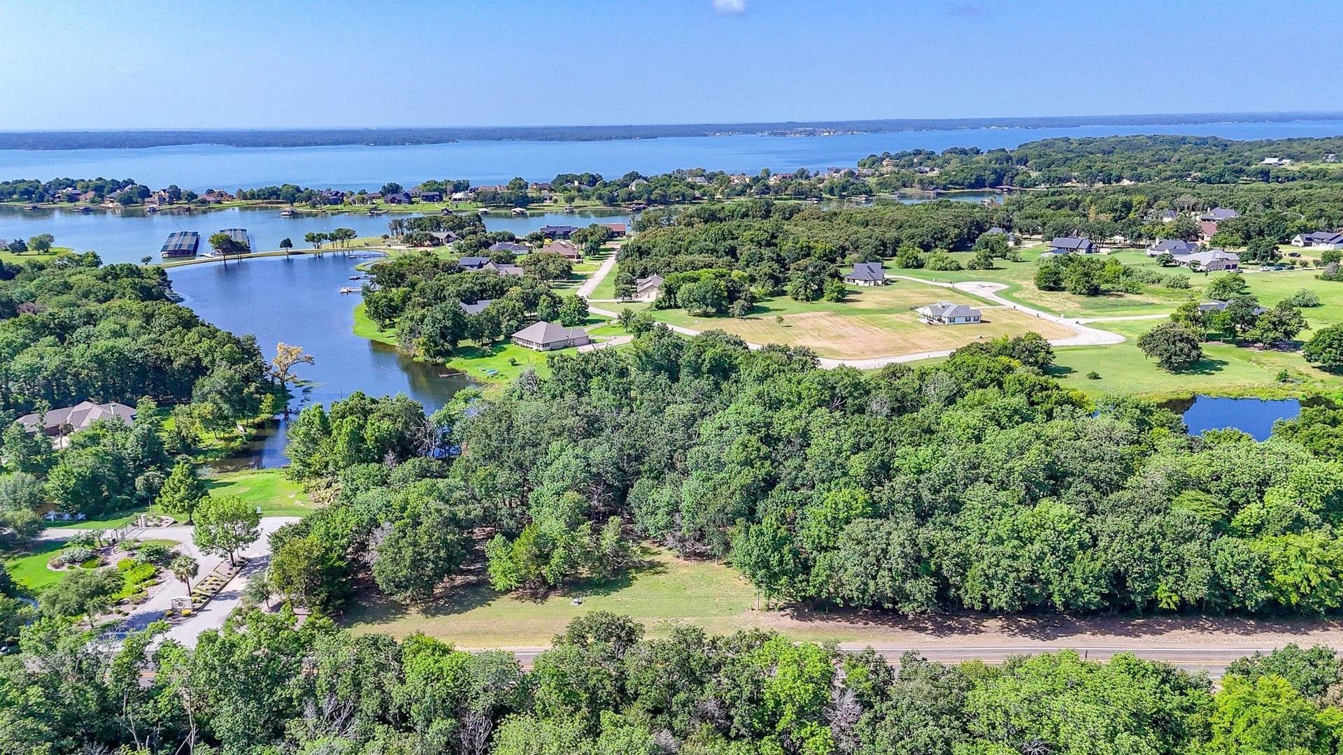 1.05 acres in Navarro County - photo 22