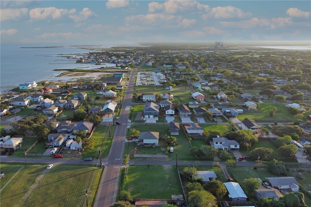 0.23 acres in Nueces County - photo 10