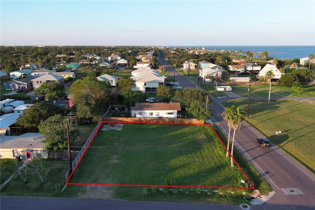 0.23 acres in Nueces County - photo 2