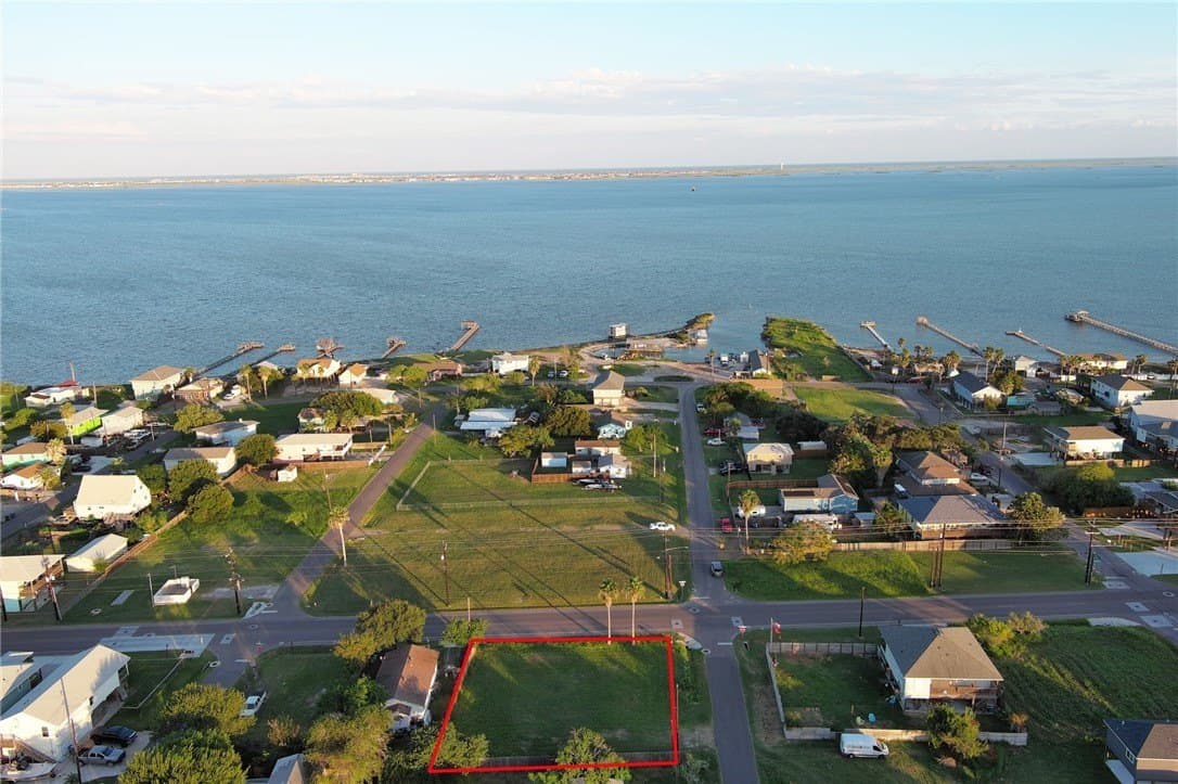 0.23 acres in Nueces County - photo 9