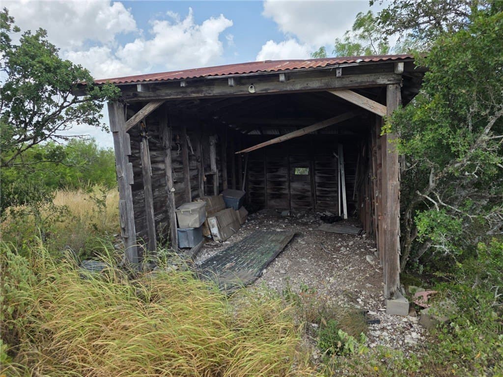 10 acres in Jim Wells County - photo 4