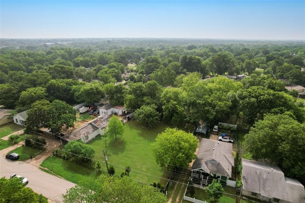 0.25 acres in Dallas County gallery image 3