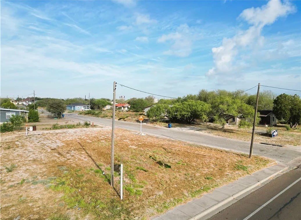 0.16 acres in Duval County - photo 5