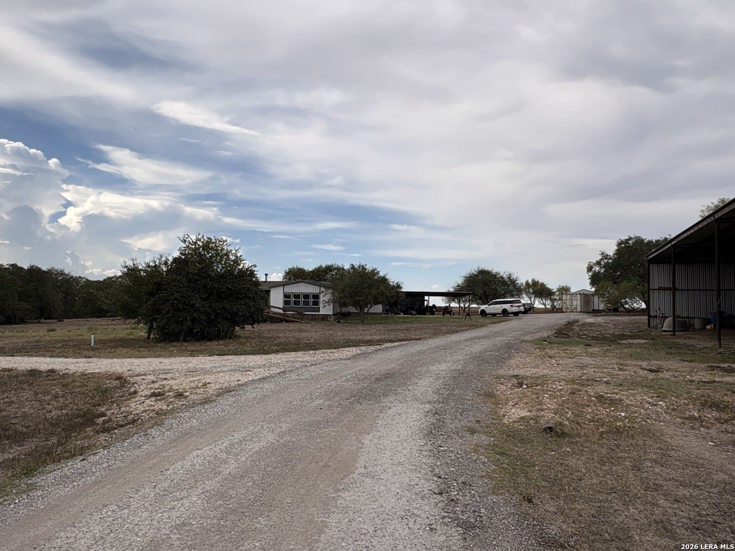 5.58 acres in Karnes County - photo 4