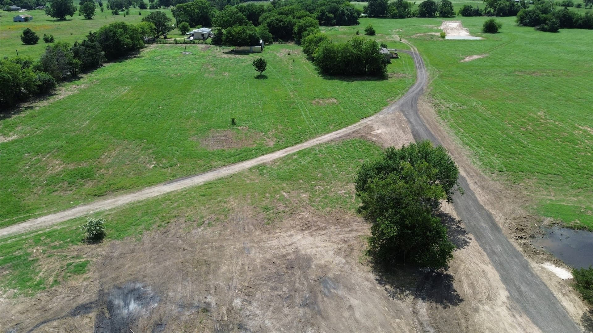 1.78 acres in Kaufman County gallery image 3