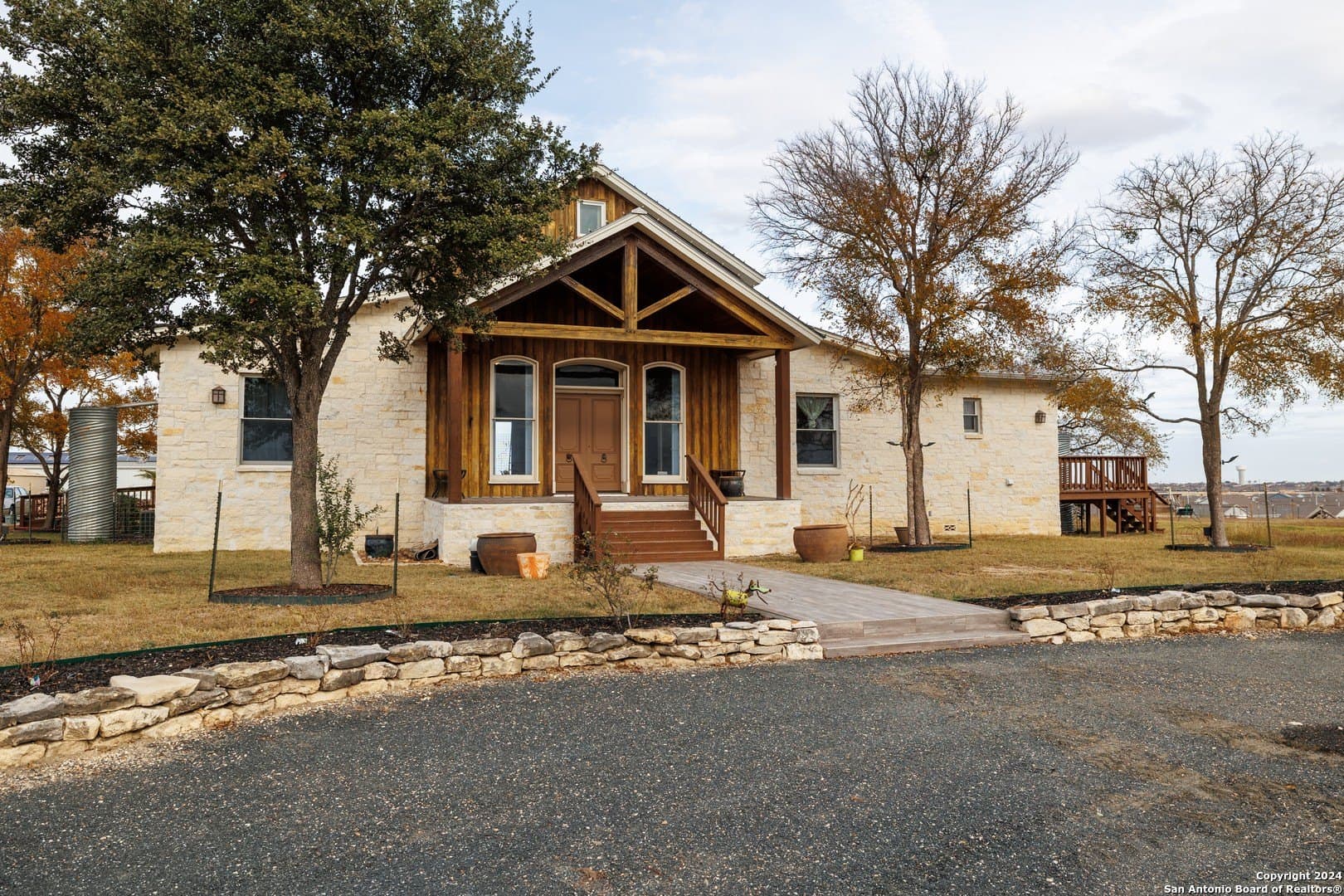 10.25 acres in Guadalupe County gallery image 4