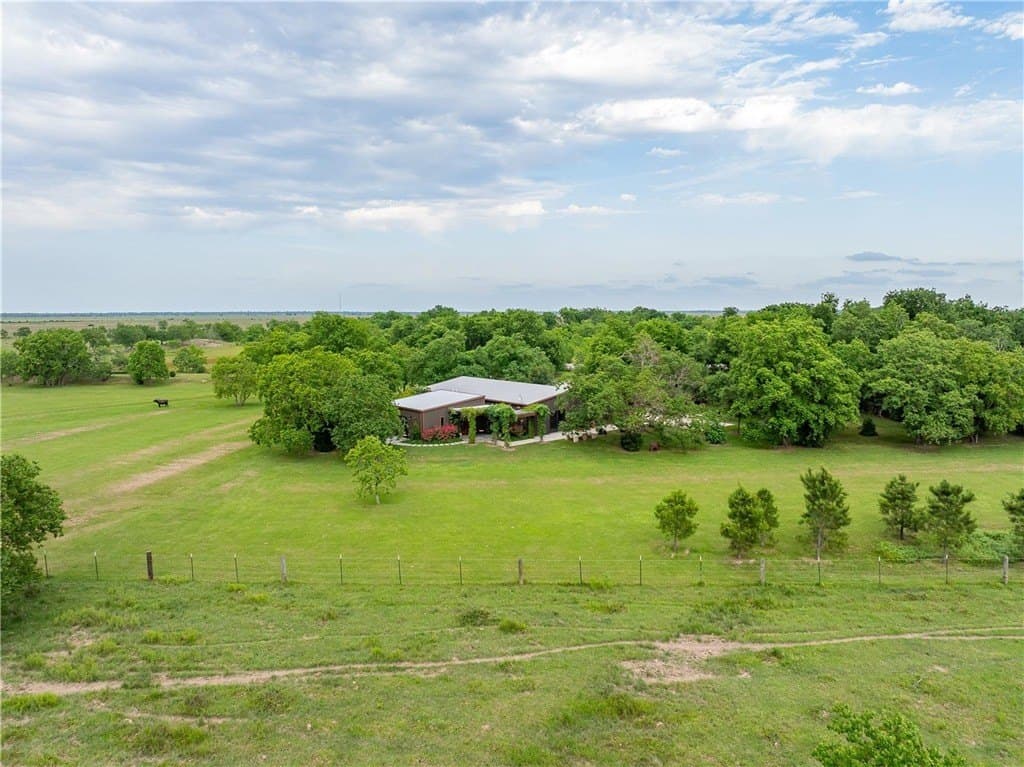 118 acres in WALLER County - photo 21