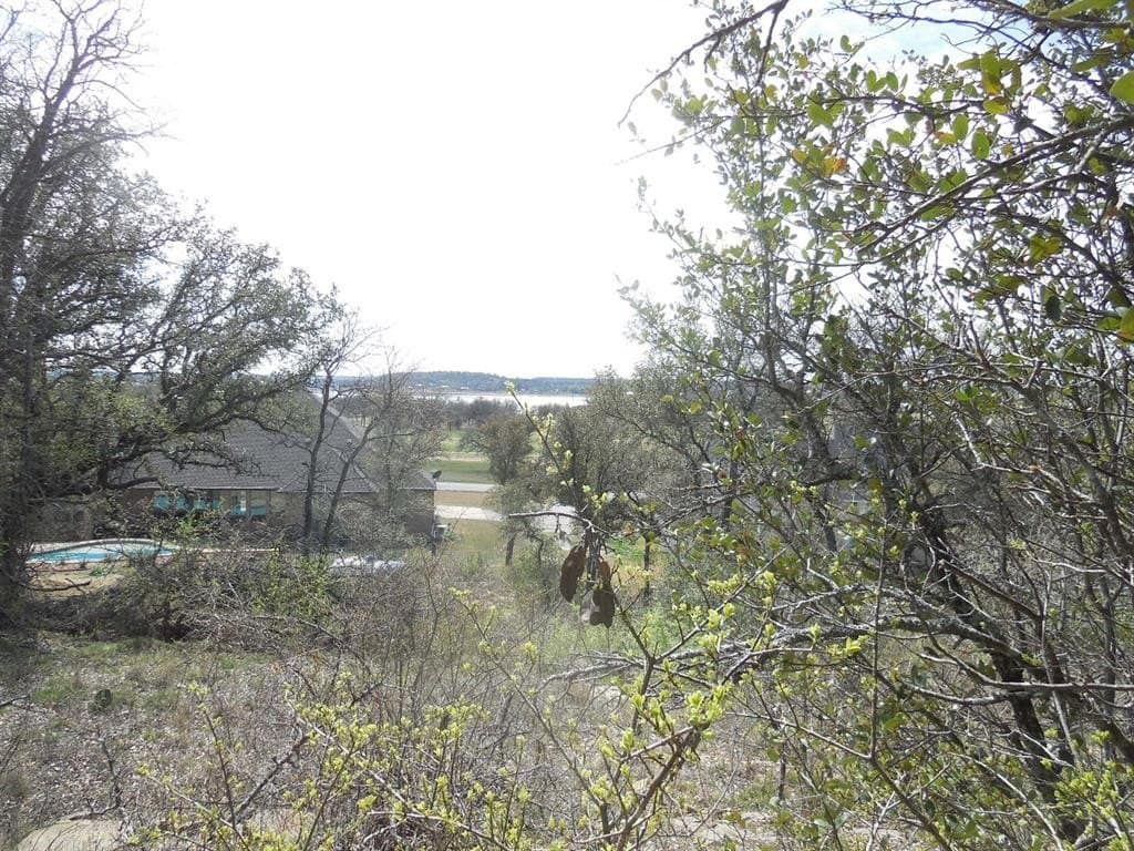 1.04 acres in Eastland County