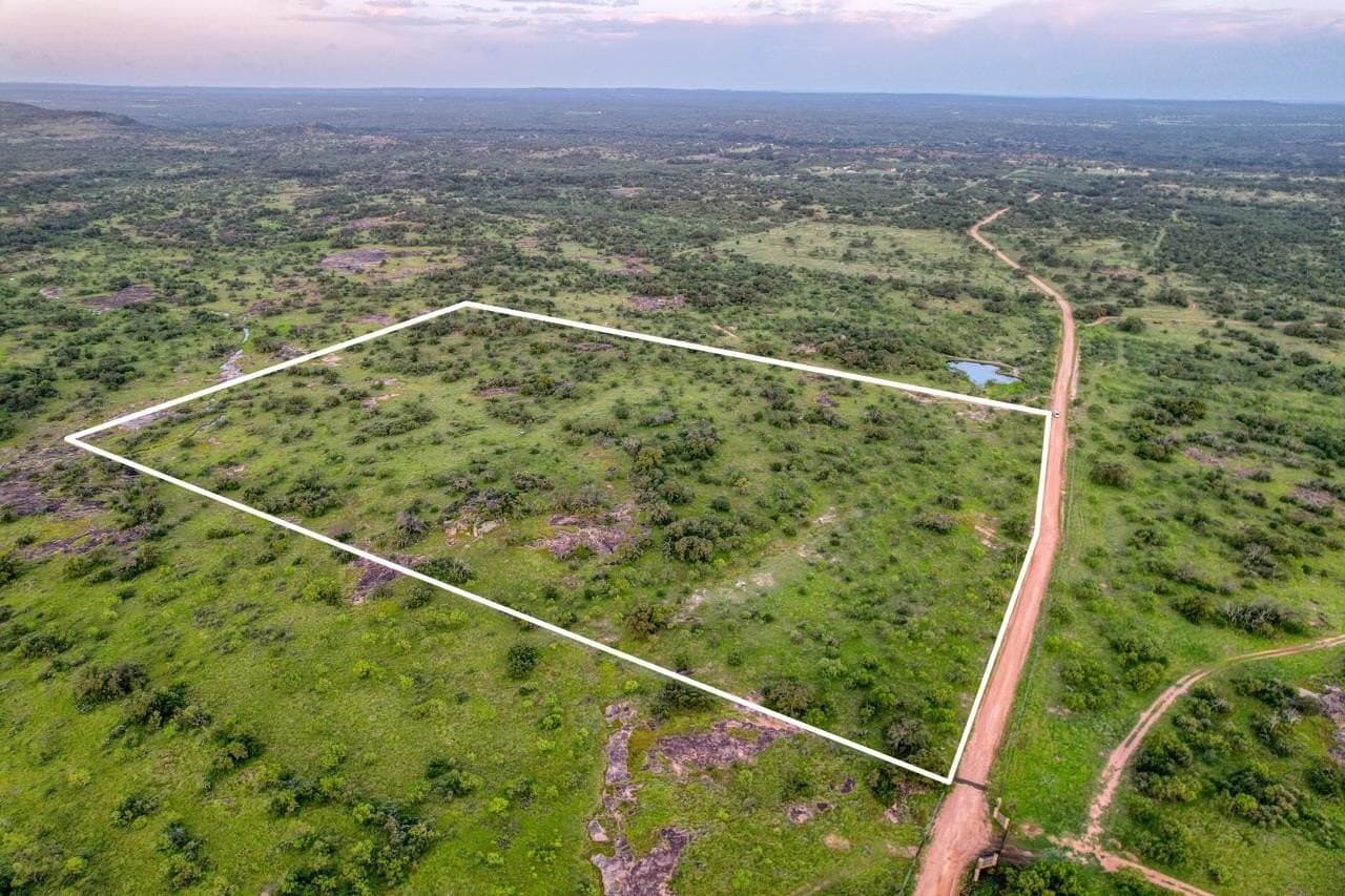 28.49 acres in Llano County gallery image 3
