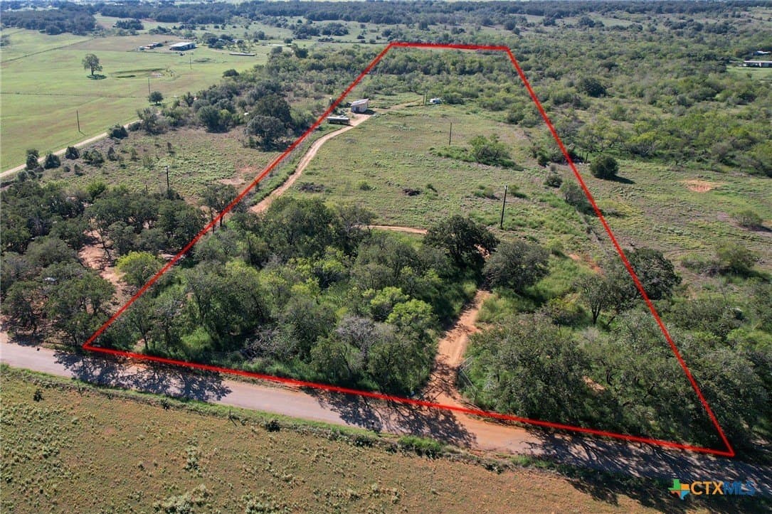 15.7 acres in Wilson County