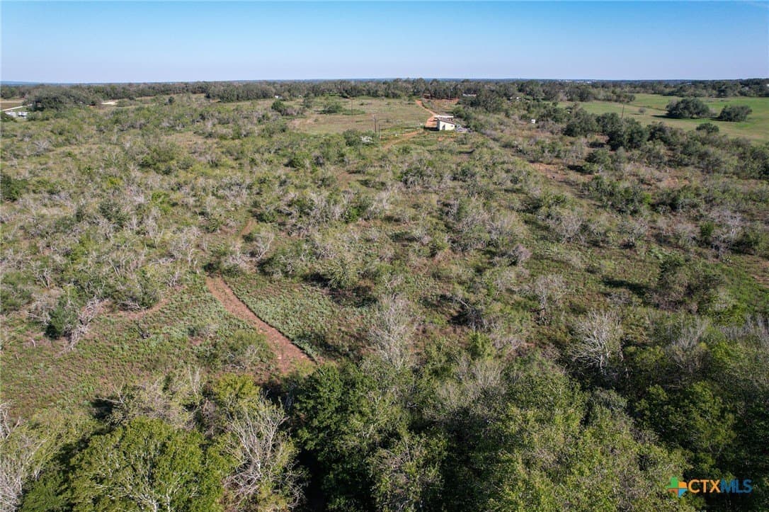 15.7 acres in Wilson County gallery image 2