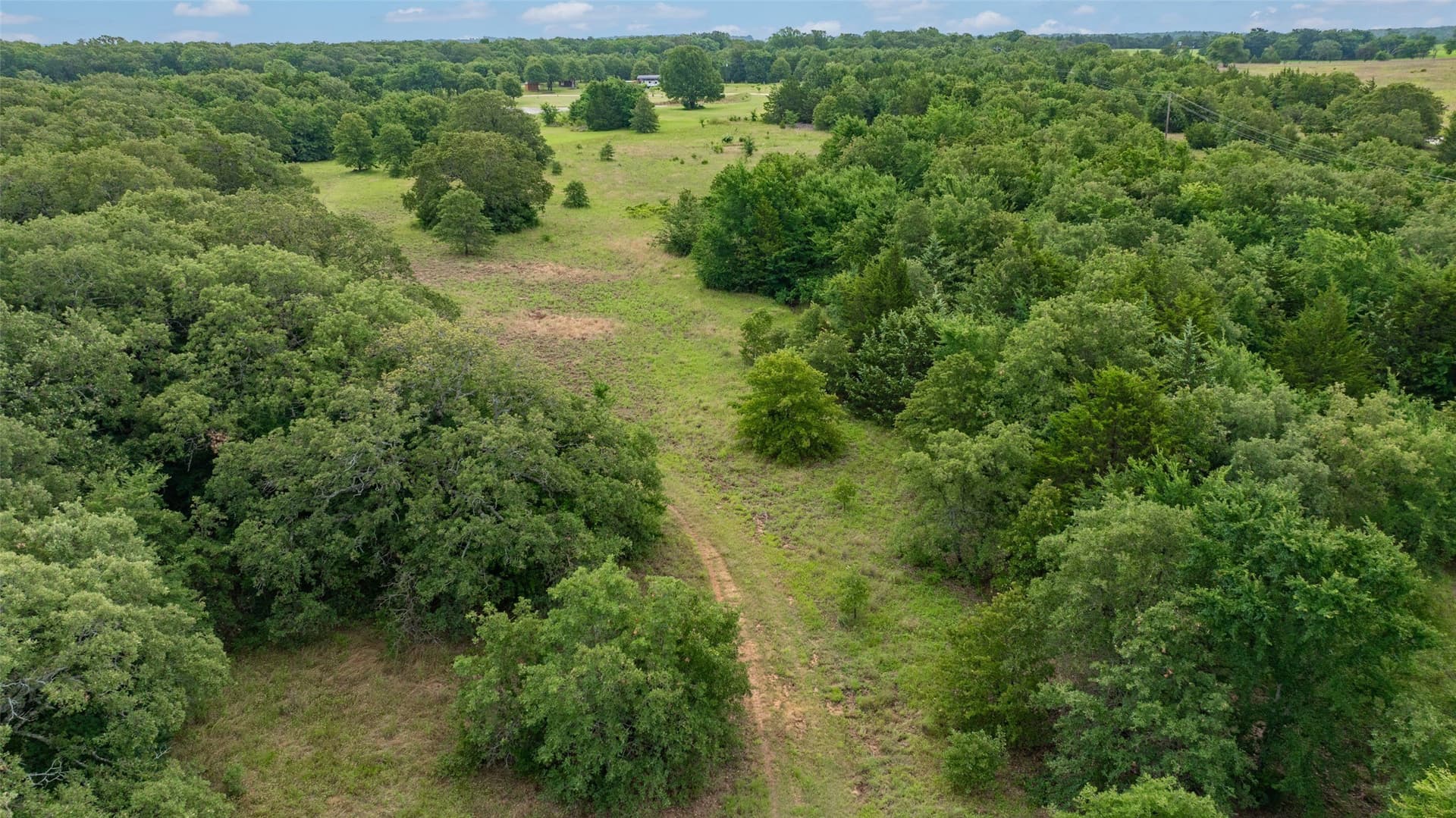 33.6 acres in Cooke County - photo 14