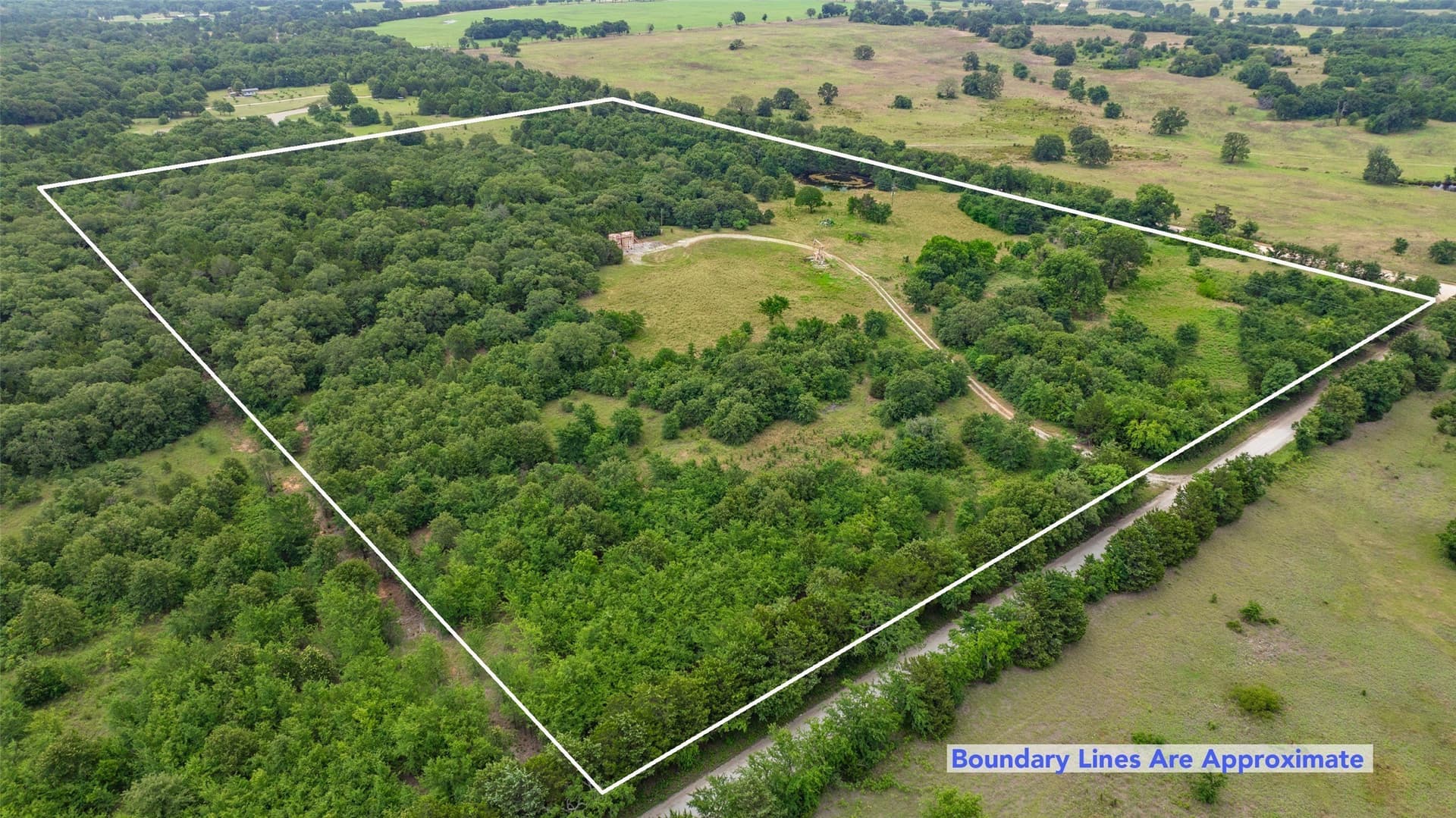 33.6 acres in Cooke County gallery image 2