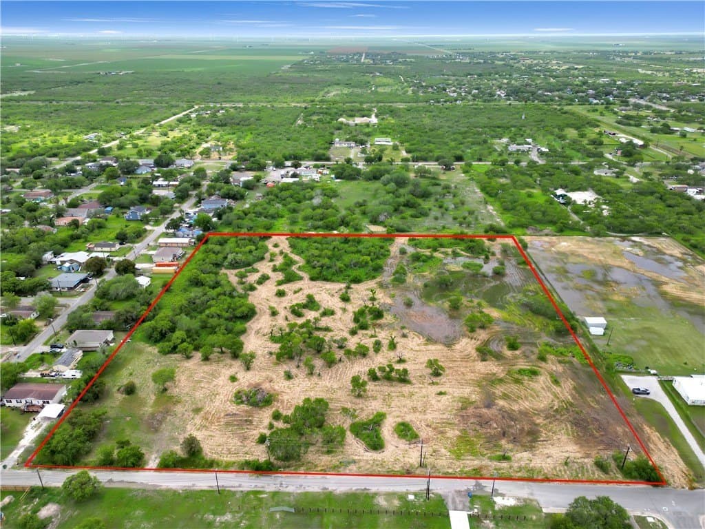 10 acres in San Patricio County gallery image 2