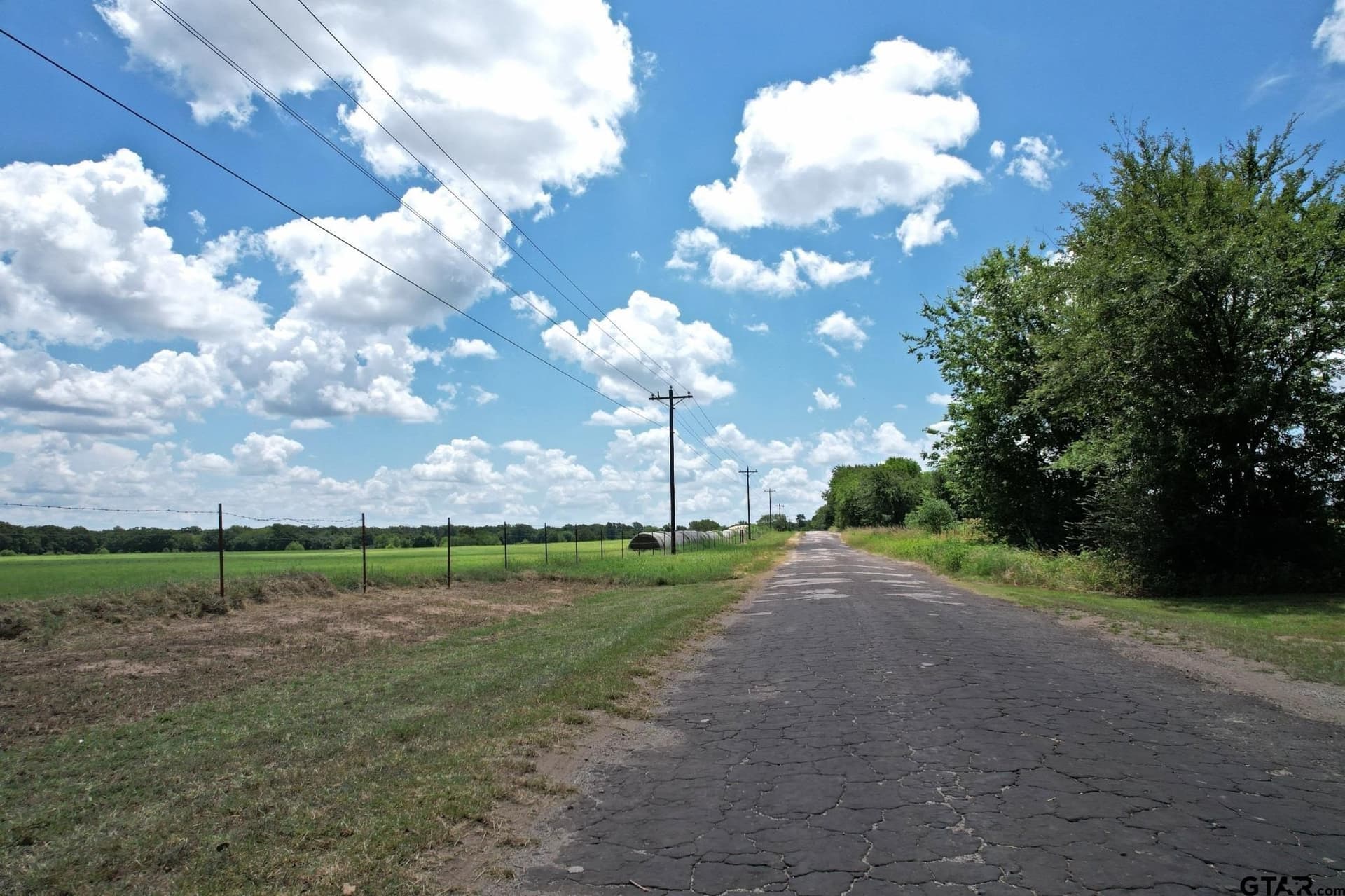 1.6 acres in Van Zandt County - photo 2