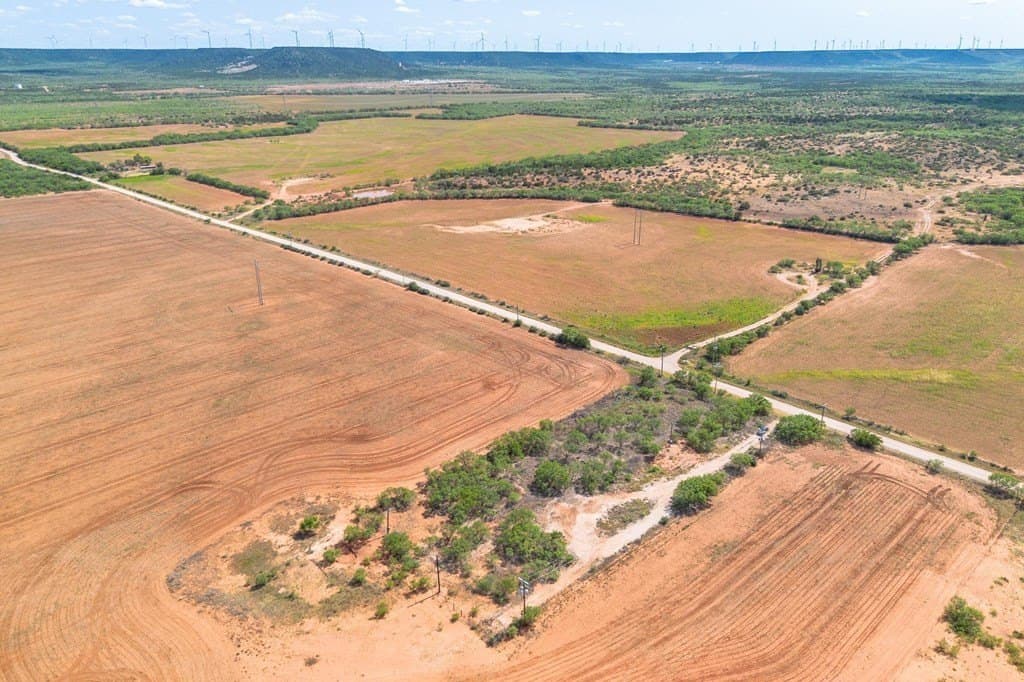 1.26 acres in Nolan County gallery image 2