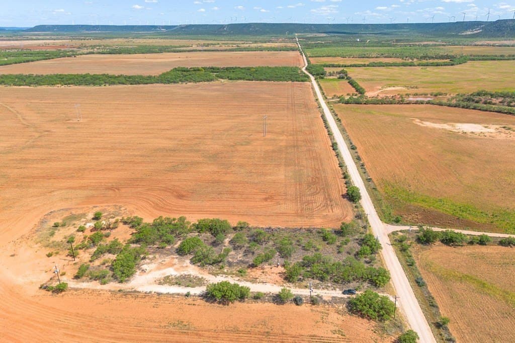 1.26 acres in Nolan County gallery image 3