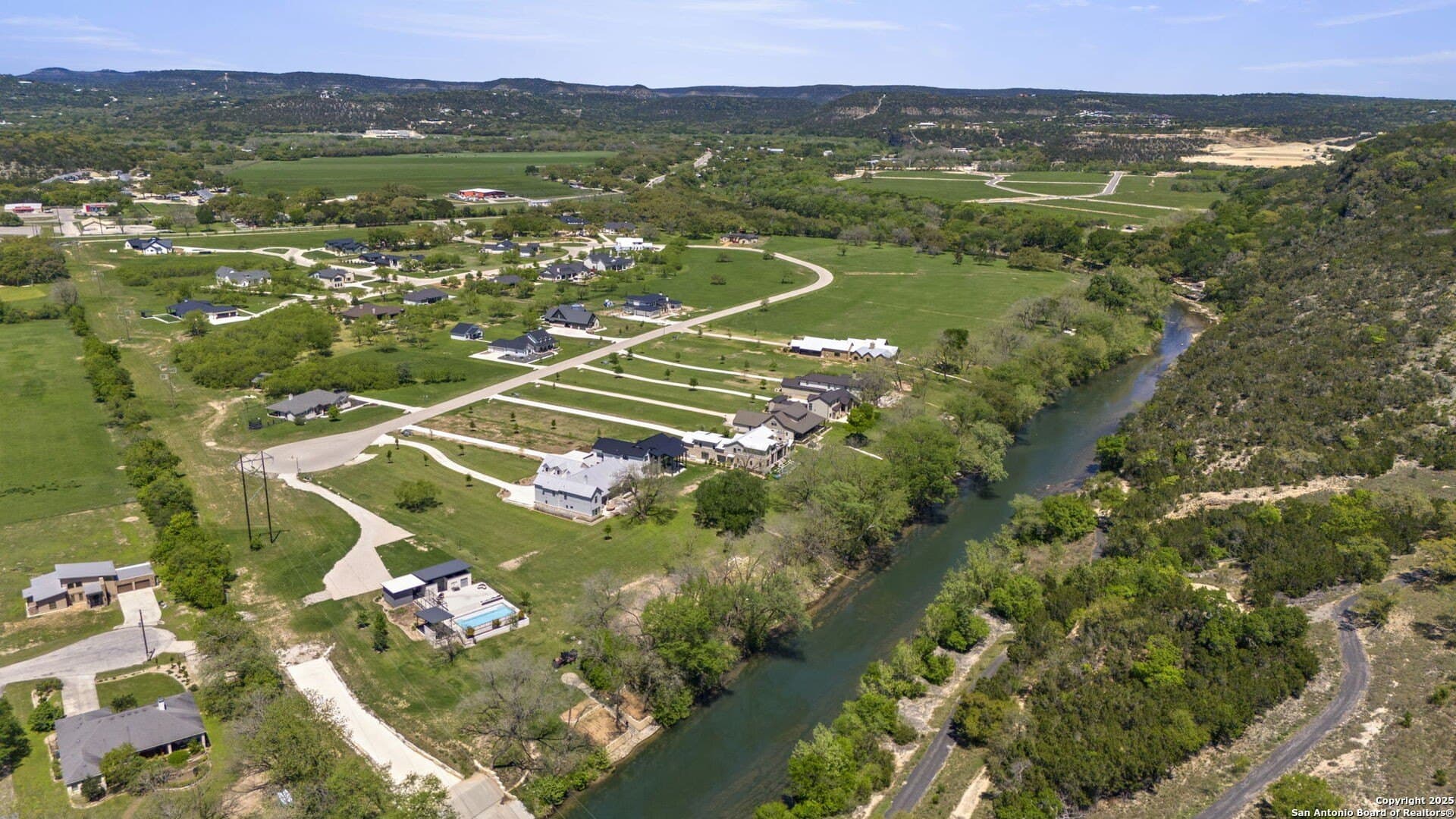1.18 acres in Comal County - photo 13