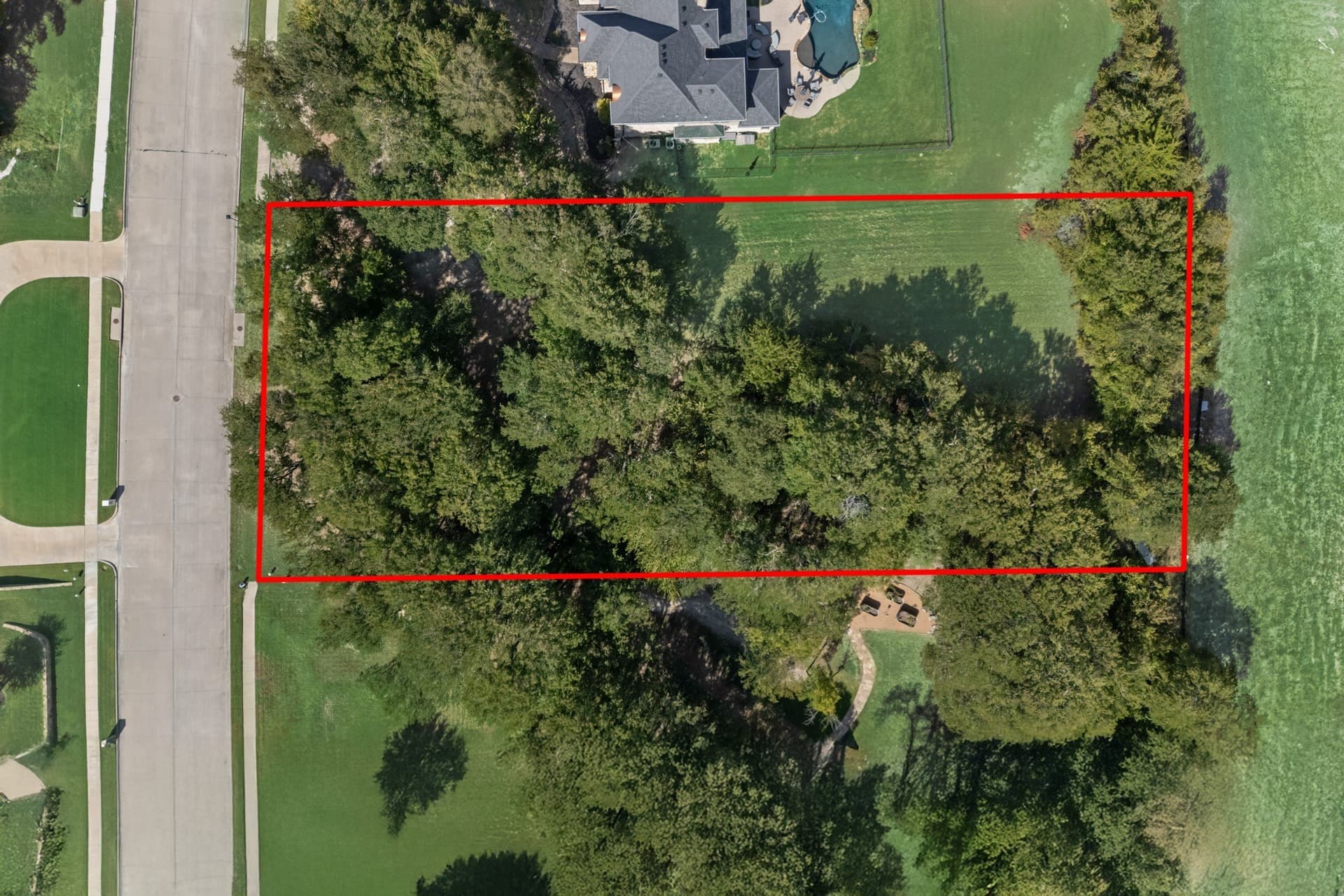 0.8 acres in Rockwall County