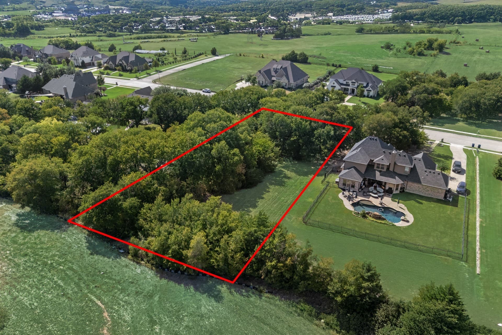0.8 acres in Rockwall County - photo 3