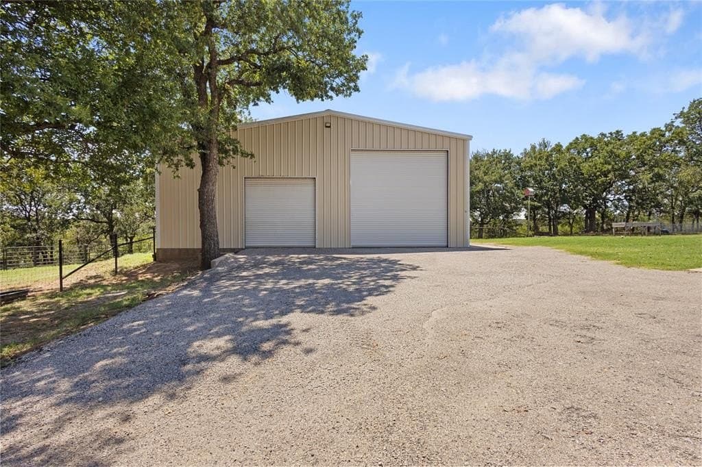 10.2 acres in Parker County gallery image 2