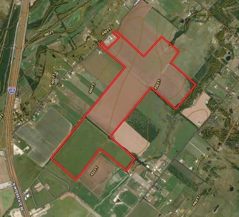 297.75 acres in Ellis County