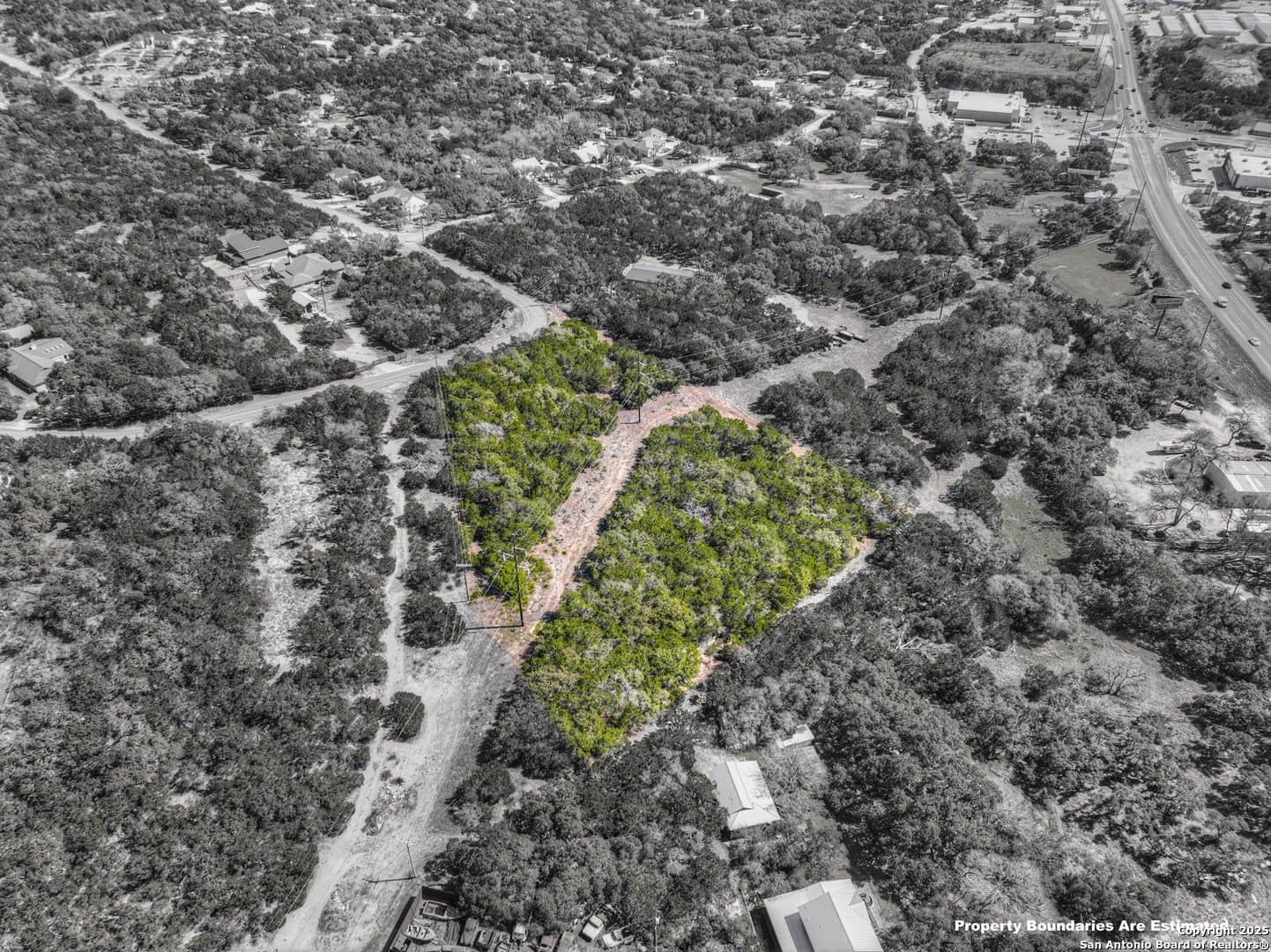 3.09 acres in Comal County gallery image 2