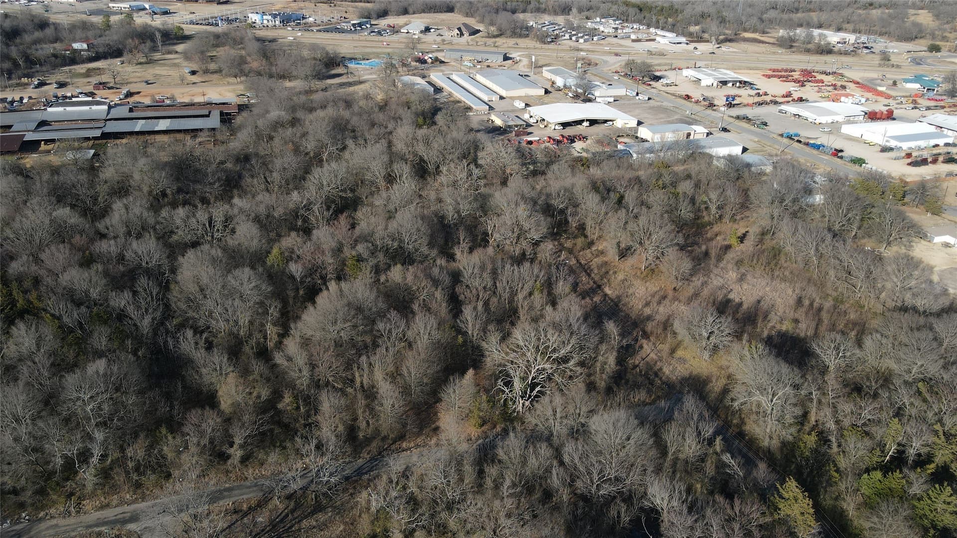 0.34 acres in Lamar County - photo 9