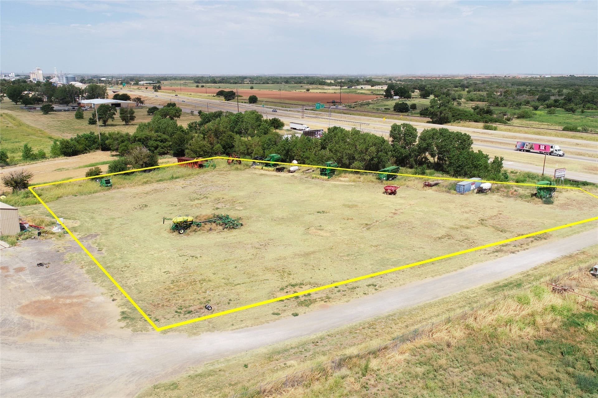 3 acres in Wilbarger County - photo 3