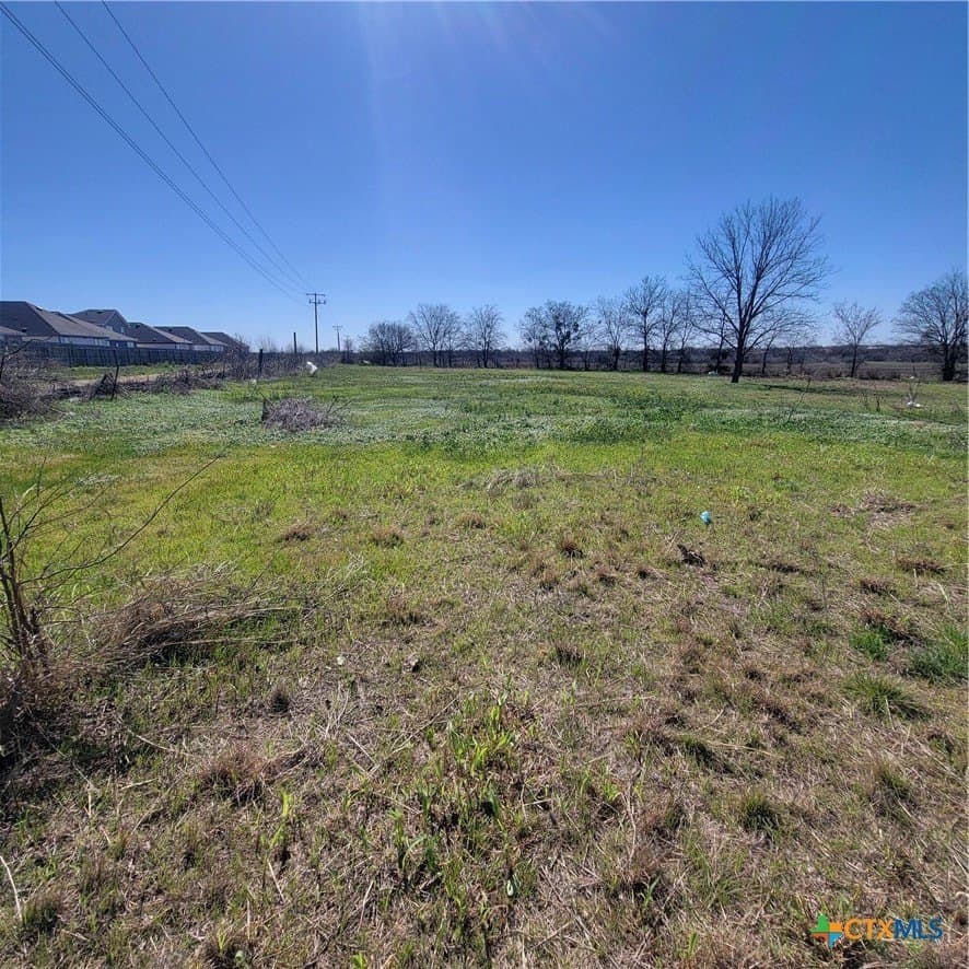 1.26 acres in Comal County - photo 9