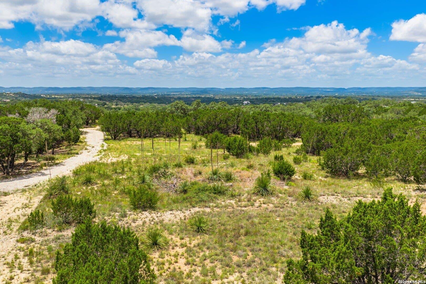 9.75 acres in Bandera County gallery image 2