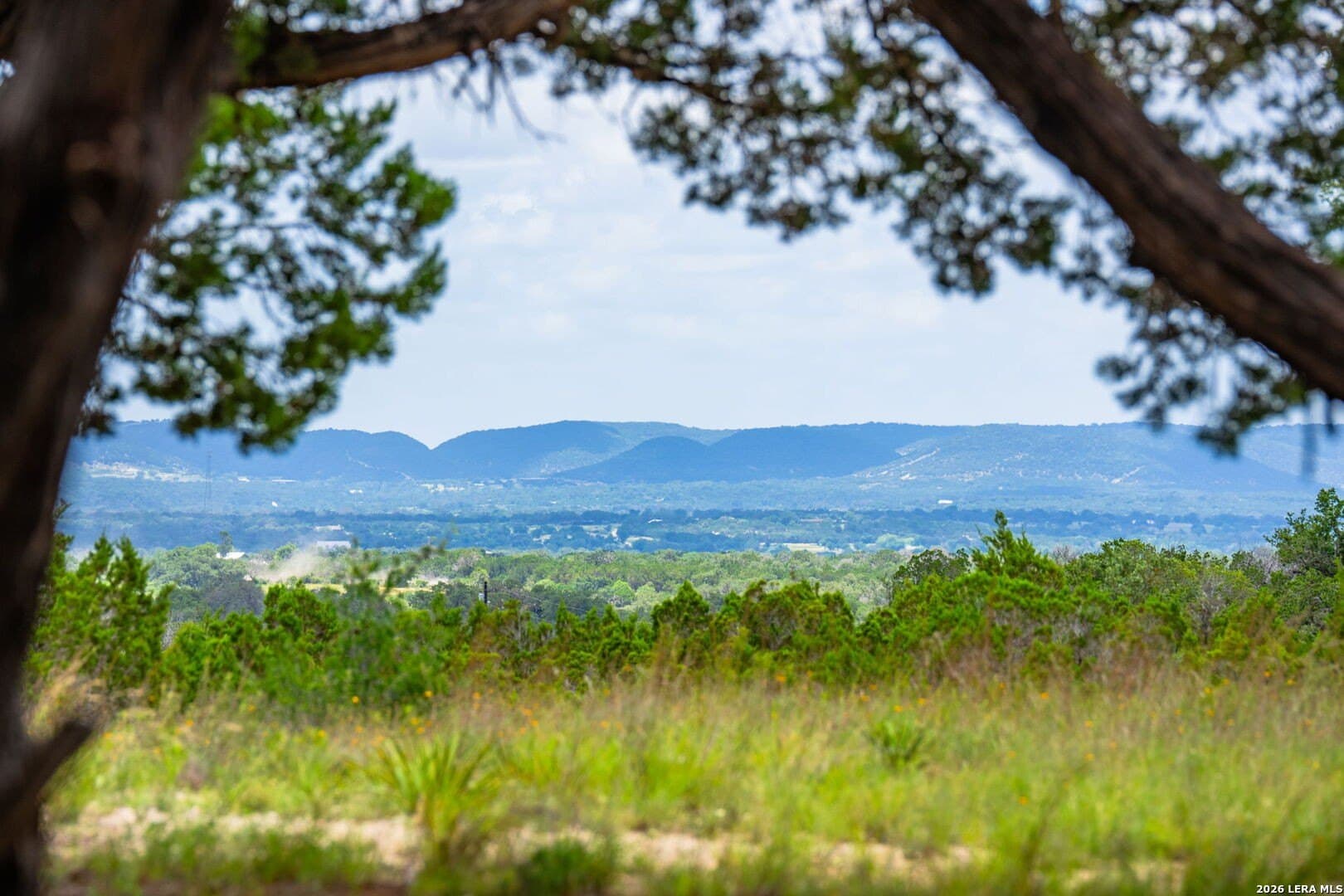 9.75 acres in Bandera County
