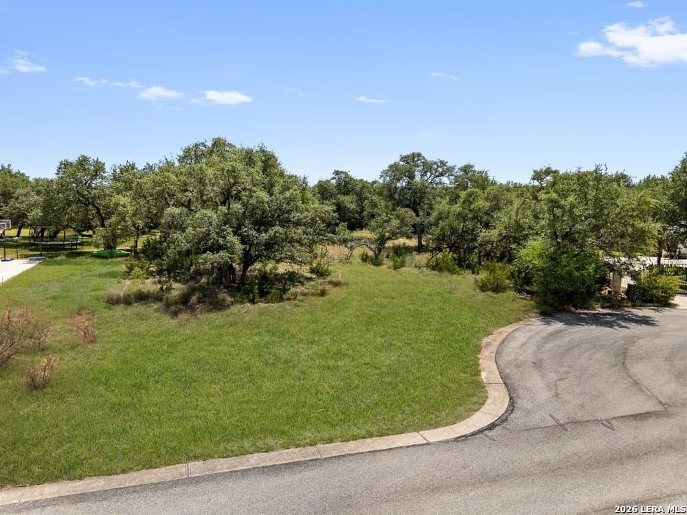 1.13 acres in Comal County - photo 8