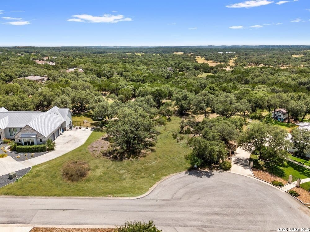 1.13 acres in Comal County - photo 5