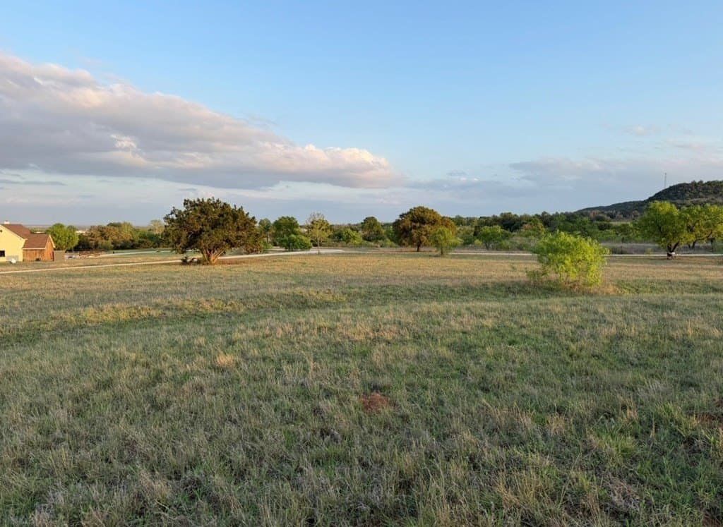 5 acres in Gillespie County gallery image 2