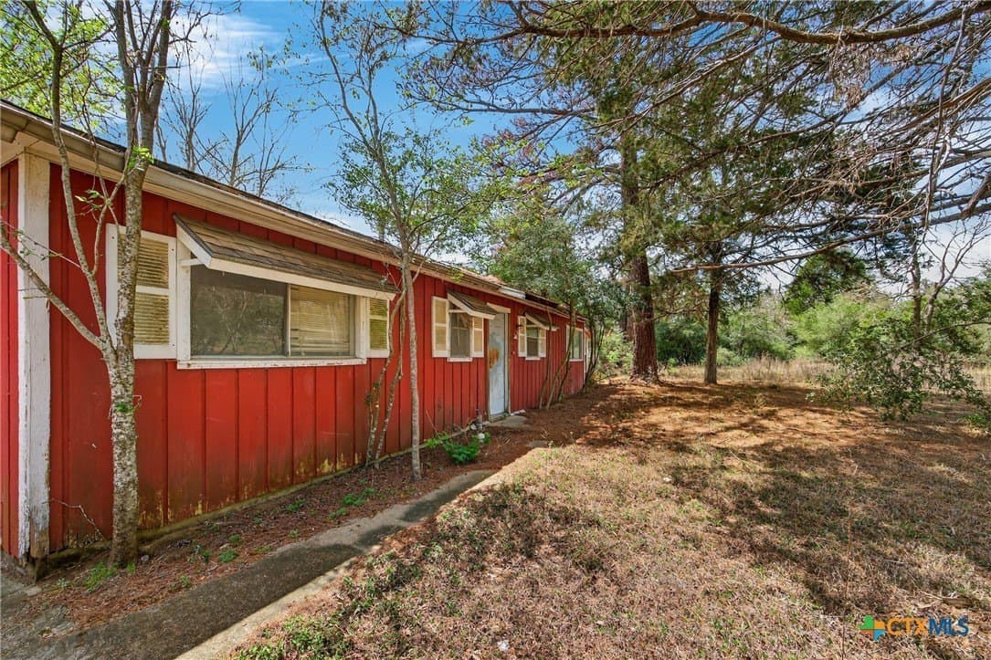 3.54 acres in Bastrop County - photo 20