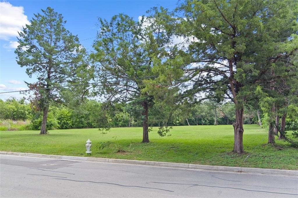 0.35 acres in Tarrant County