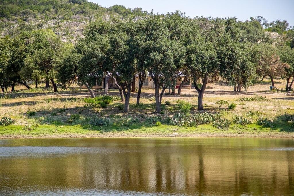 97.69 acres in Edwards County