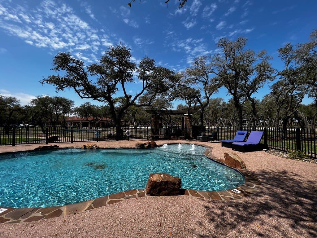 0.38 acres in Texas County - photo 21