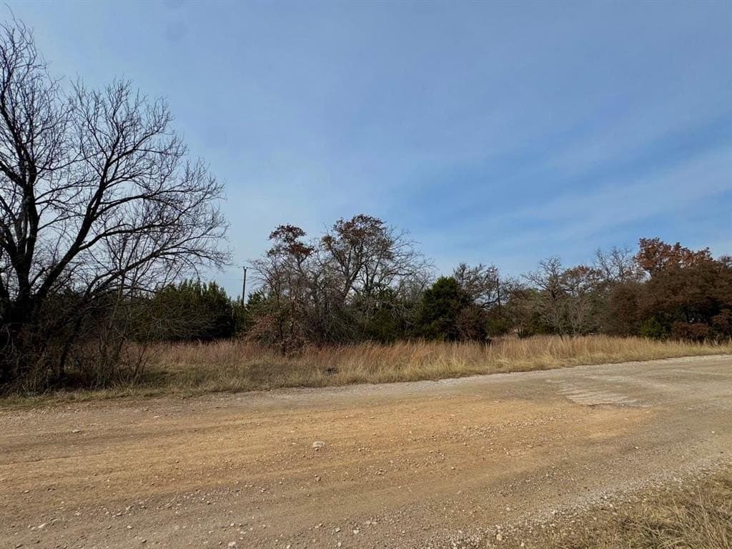 0.35 acres in Hood County