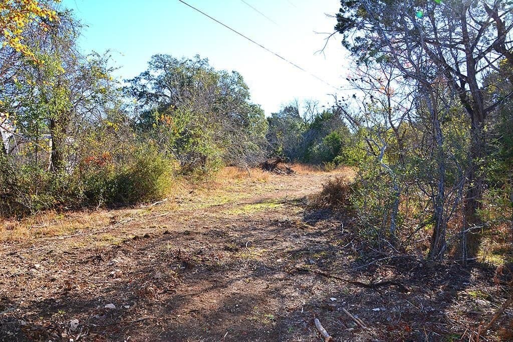 3.09 acres in Bandera County - photo 7