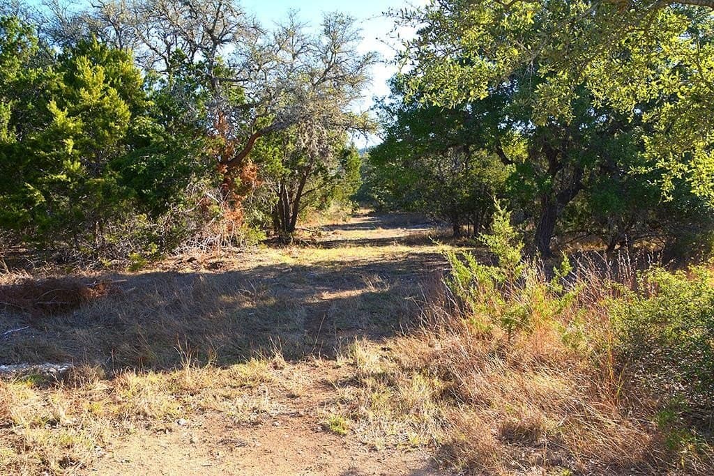 3.09 acres in Bandera County - photo 8
