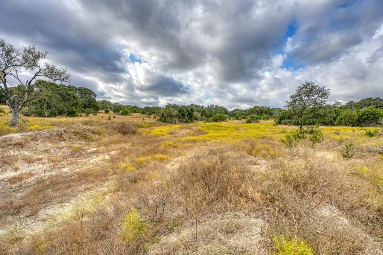 33 acres in Burnet County gallery image 3