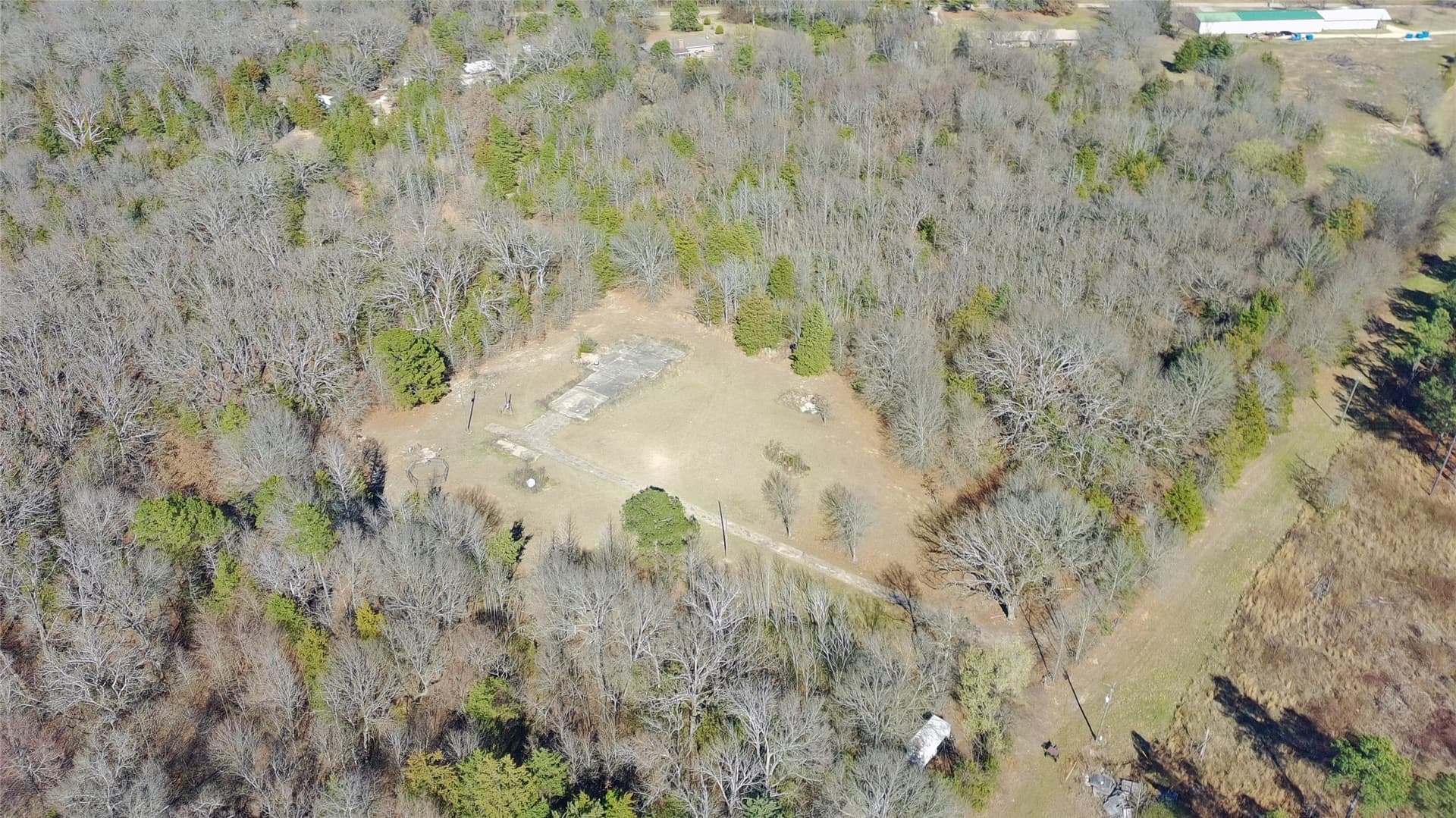 21.01 acres in Titus County - photo 14