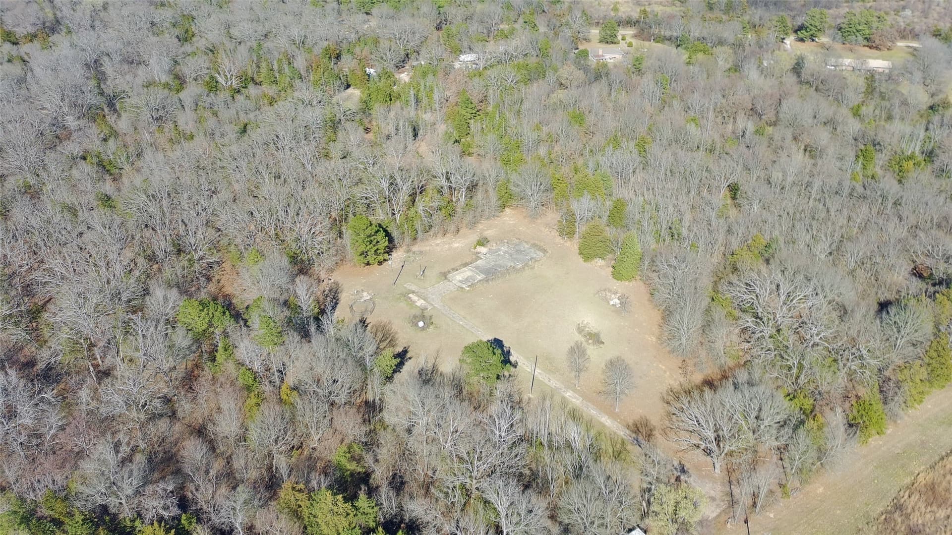21.01 acres in Titus County - photo 15