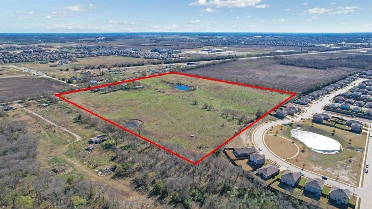 28.74 acres in Collin County - photo 10