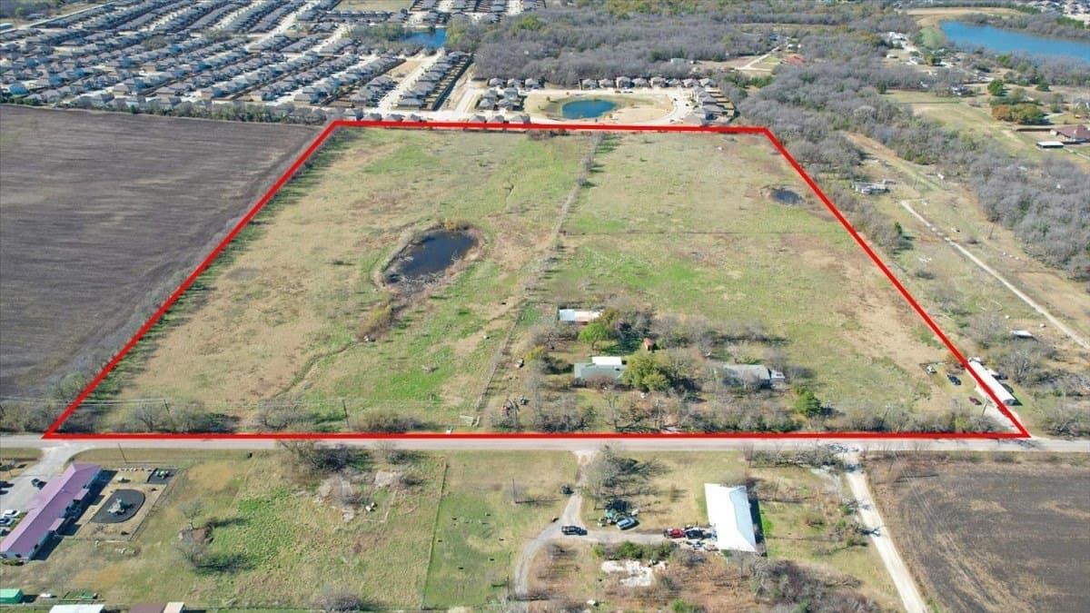 28.74 acres in Collin County - photo 8